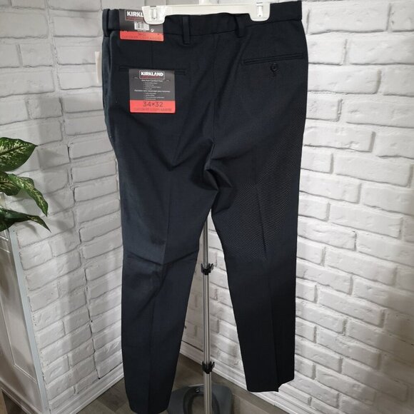 NWT Kirkland Signature Men's Size 34/32 Custom Fit Non Iron Pants - Picture 2 of 10